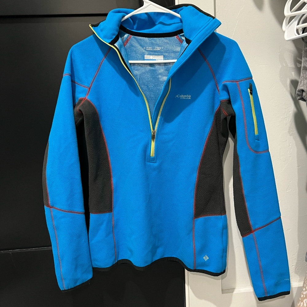 Columbia half zip
